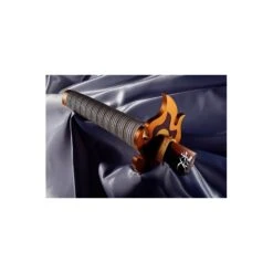 Bandai Proplica Demon Slayer Kimetsu No Yaiba Kyojuro Rengoku Nichirin Katana Broken Version 7 Bandai Proplica Demon Slayer Kimetsu No Yaiba Kyojuro Rengoku Nichirin Katana Broken Version -Japan World Negozio bandai proplica demon slayer kimetsu no yaiba kyojuro rengoku nichirin katana broken version 2