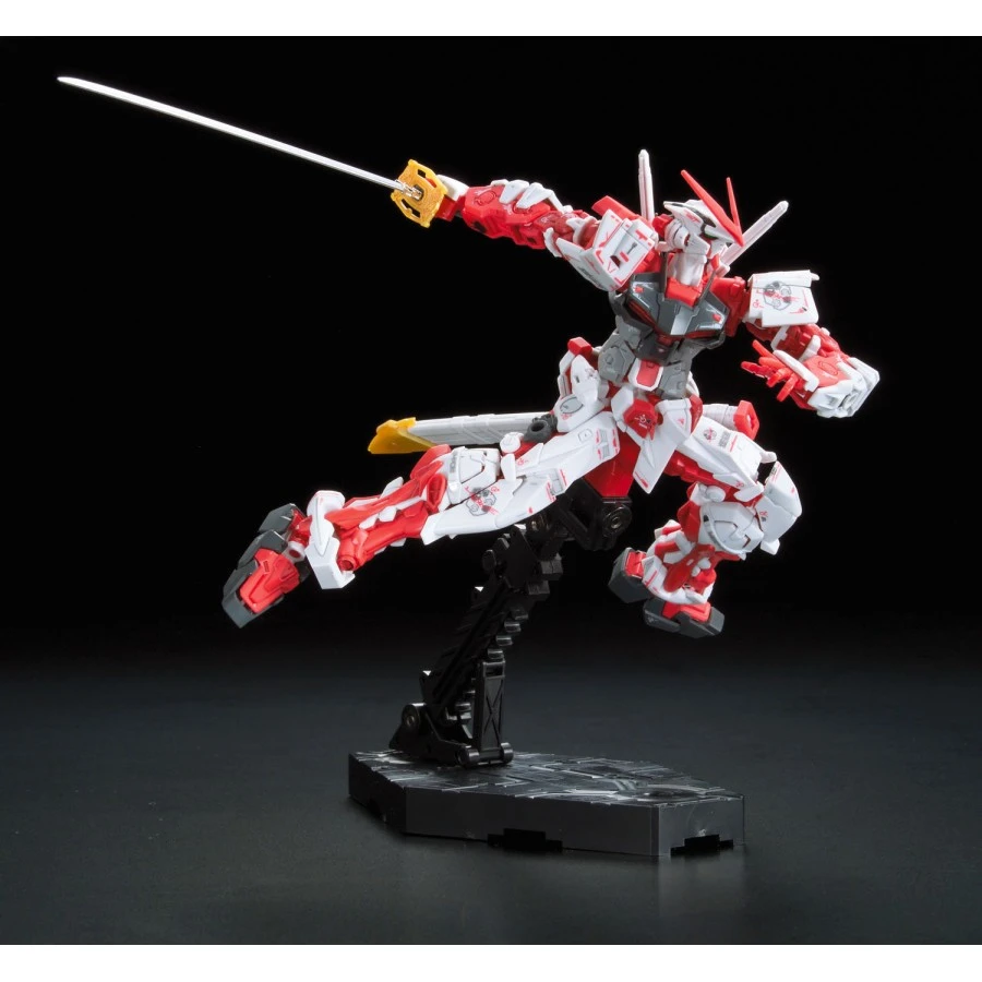 Bandai Real Grade RG 1/144 Mobile Suit Gundam MBF-P02 Gundam Astray Red Frame 5 Bandai Real Grade RG 1/144 Mobile Suit Gundam MBF-P02 Gundam Astray Red Frame - Image 5