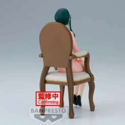 Banpresto Spy X Family Photo Figure Yor Forger -Japan World Negozio banpresto spy x family photo figure yor forger 2