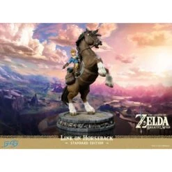 First 4 Figures The Legend Of Zelda Breath Of The Wild Link On Horseback