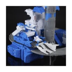 Hasbro Transformers Generations Legacy Titan Guardian Robot & Lunar-Tread -Japan World Negozio hasbro transformers generations legacy titan guardian robot lunar tread 11