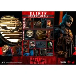 Hot Toys Movie Masterpiece The Batman Batman & Bat-Signal 1/6 Scale Collectible Figure Set