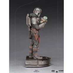 Iron Studio BDS Art 1/10 Scale Star Wars The Mandalorian With Grogu -Japan World Negozio iron studio bds art 110 scale star wars the mandalorian with grogu 3