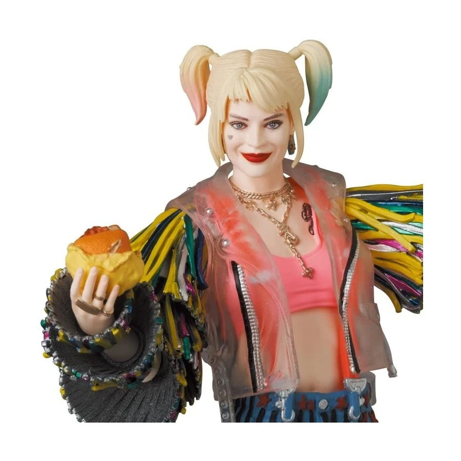 Medicom Toy MAFEX Birds Of Prey Harley Quinn Caution Tape Jacket Ver. 6 Medicom Toy MAFEX Birds Of Prey Harley Quinn Caution Tape Jacket Ver. - Image 6