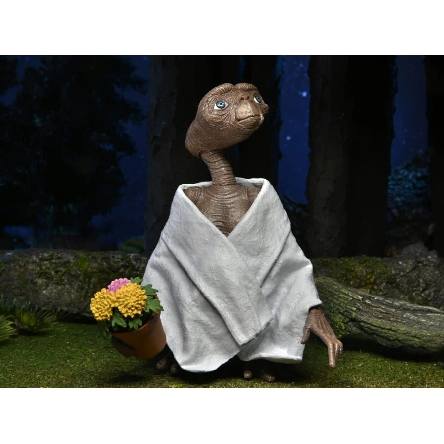 Neca E.T. The Extra Terrestrial 14 Neca E.T. The Extra Terrestrial - Image 14