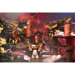 Neca Gremlins Accessory Pack -Japan World Negozio neca gremlins accessory pack 2