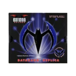 Neca Prop Replica Batman Beyond Batarang Blue With Lights -Japan World Negozio neca prop replica batman beyond batarang blue with lights 12