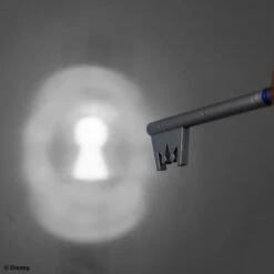 Square Enix Kingdom Hearts Light-up Keyblade Kingdom Key -Japan World Negozio square enix kingdom hearts light up keyblade kingdom key 4