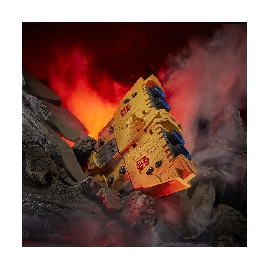 Hasbro Transformers War For Cybertron Kingdom Titan WFC-K30 Autobot Ark 3 Hasbro Transformers War For Cybertron Kingdom Titan WFC-K30 Autobot Ark - Image 3
